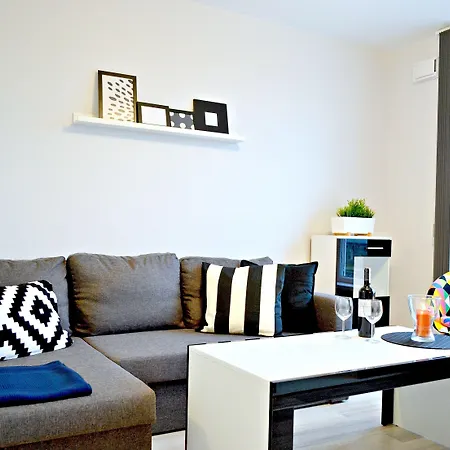 Apartamenty Residence Aparthotel アパートホテル 3*