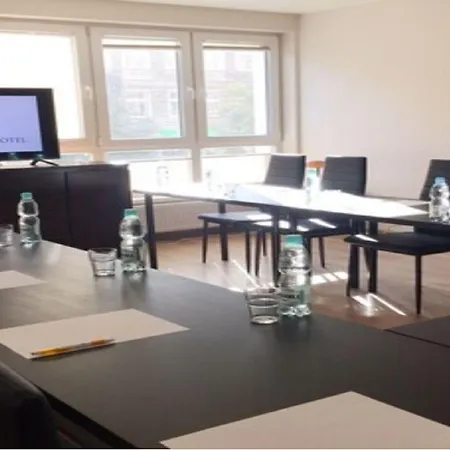 Apartamenty Residence Aparthotel 3* Στσέτσιν