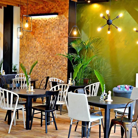Residence Aparthotel アパートホテル